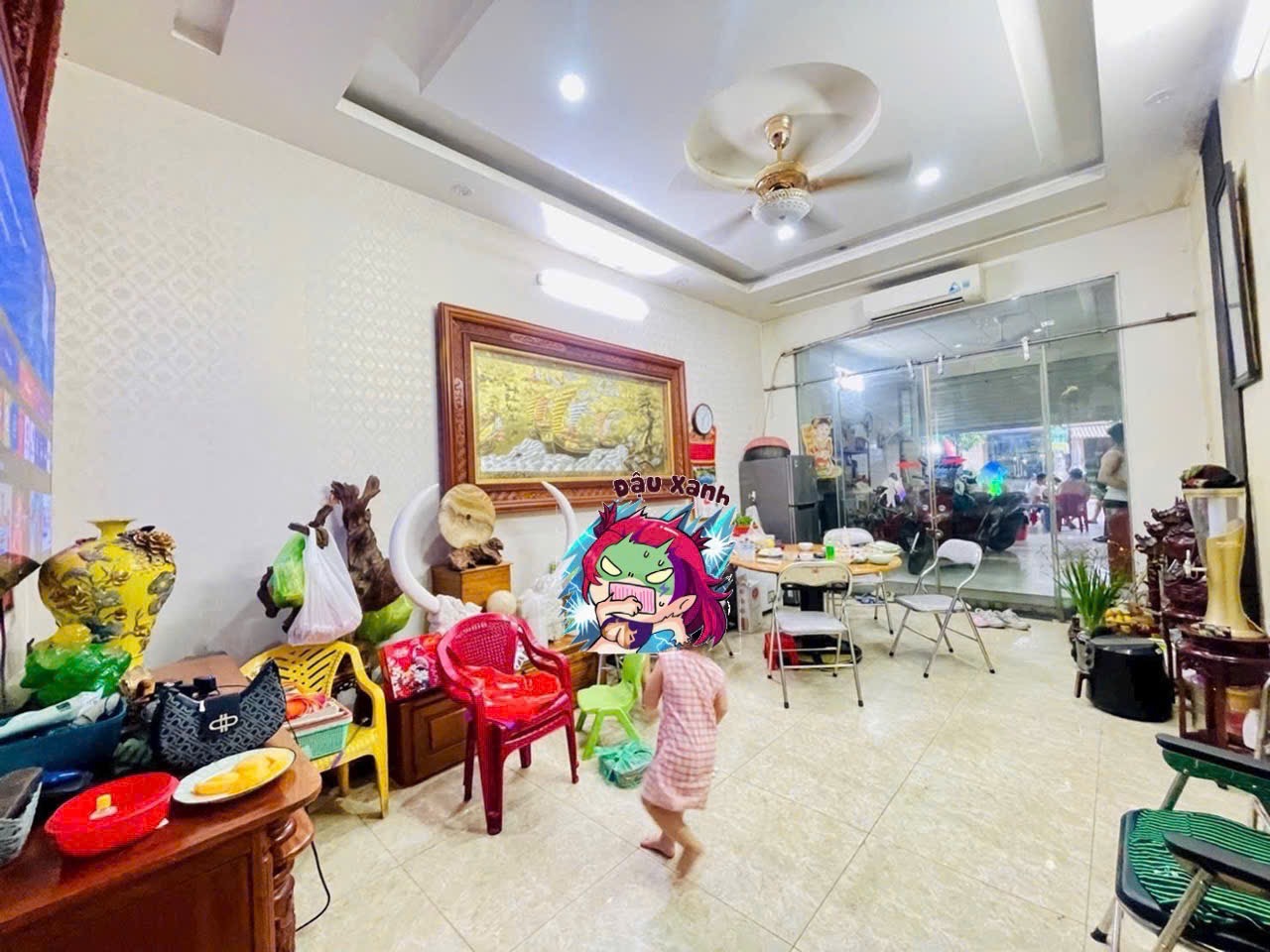 Ảnh Hoàng Minh Thảo — Vũ Nhà Phố