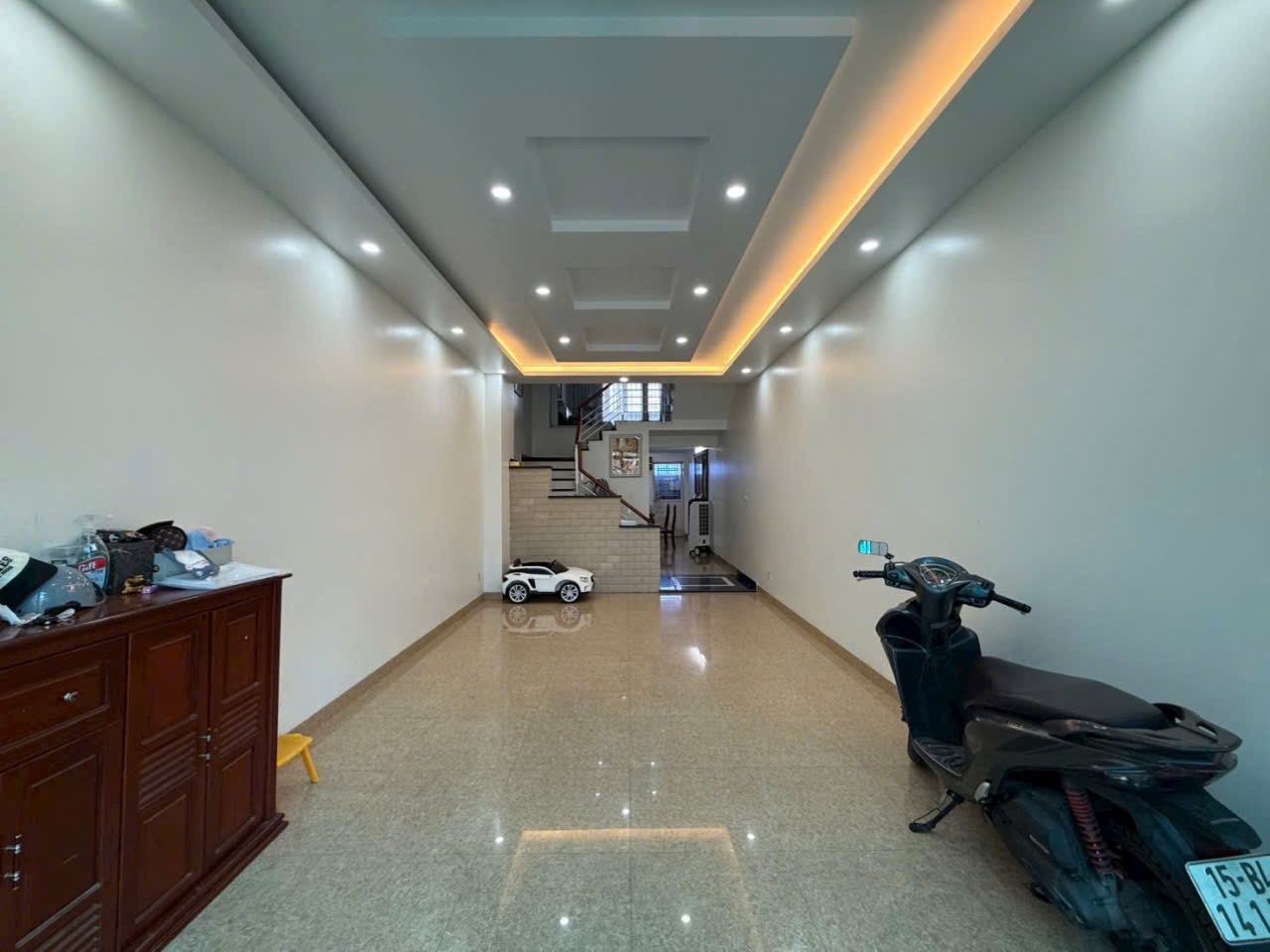 Ảnh Mạc Đĩnh Phúc — Vũ Nhà Phố