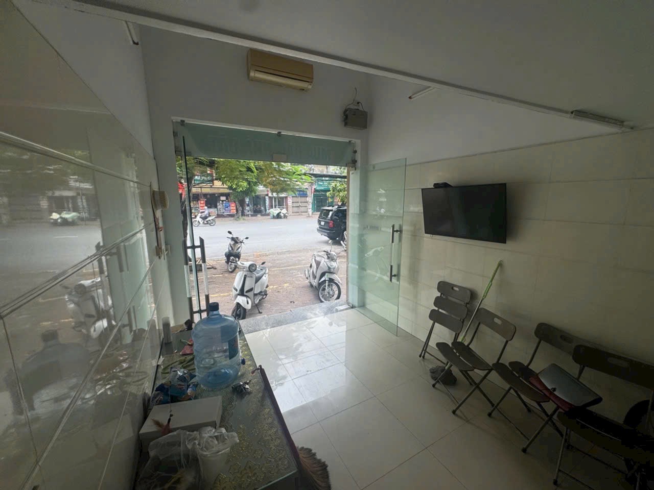 Ảnh Tôn Đức Thắng — Vũ Nhà Phố