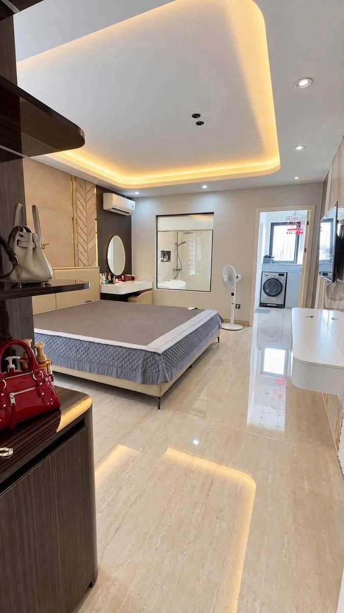 Ảnh Vũ Chí Thắng — Vũ Nhà Phố
